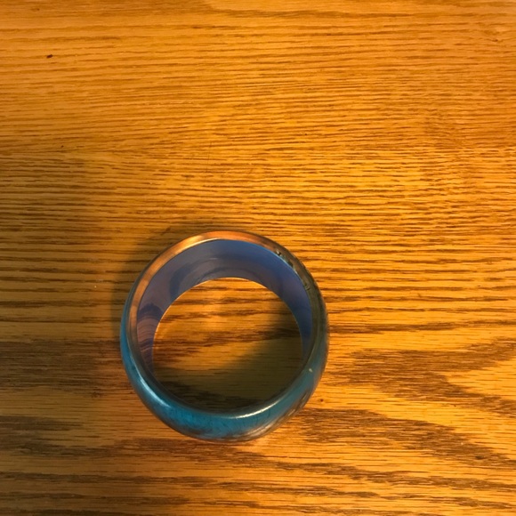 Never worn beautiful bangle - Picture 4 of 4